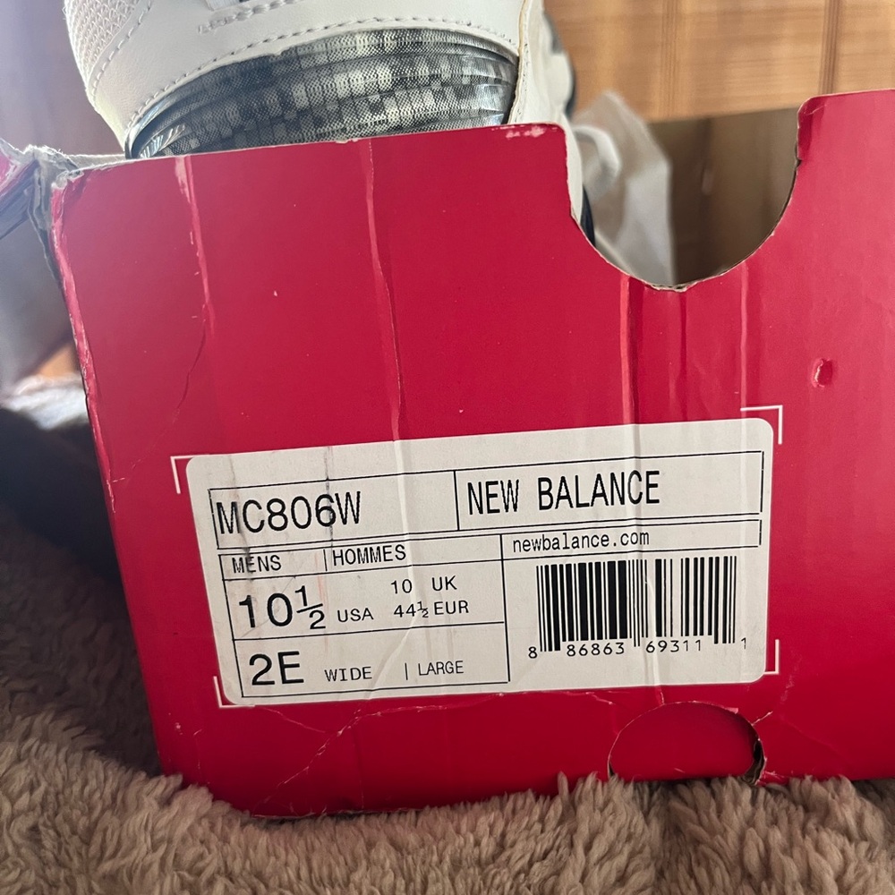 New Balance White Athletic Mens Shoes